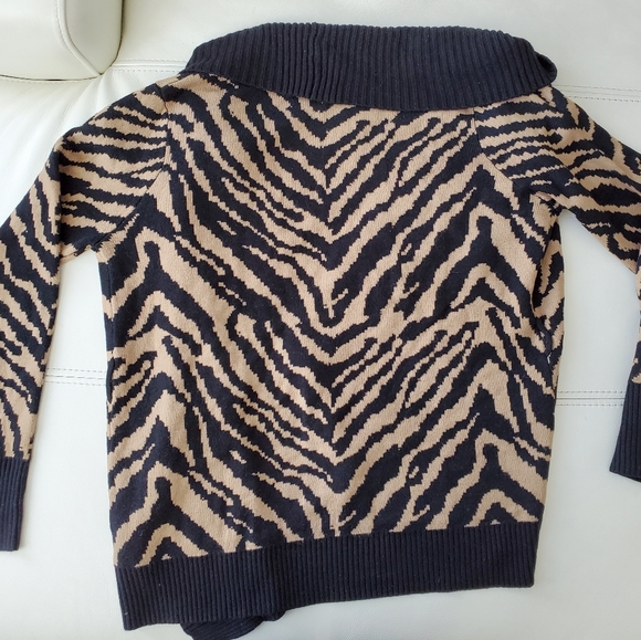 NWT Sanctuary black and tan animal print cardigan - Picture 5 of 6